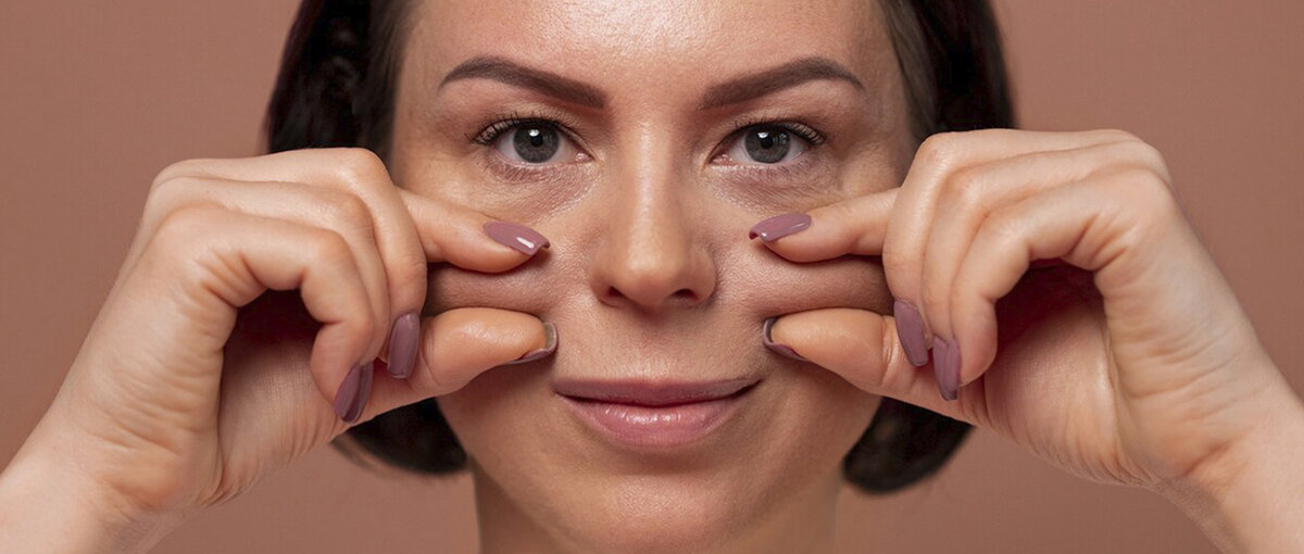 Рекомендуется увеличить потребление фруктов, овощей, зелени и здоровых жиров, таких как оливковое масло и авокадо.