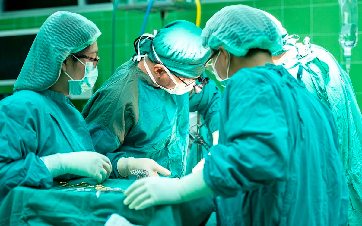    Китайские хирурги нашли в носу своего пациента необычный предмет