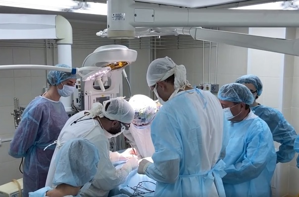    Кузбасские врачи спасли младенца с огромной опухолью в области спины