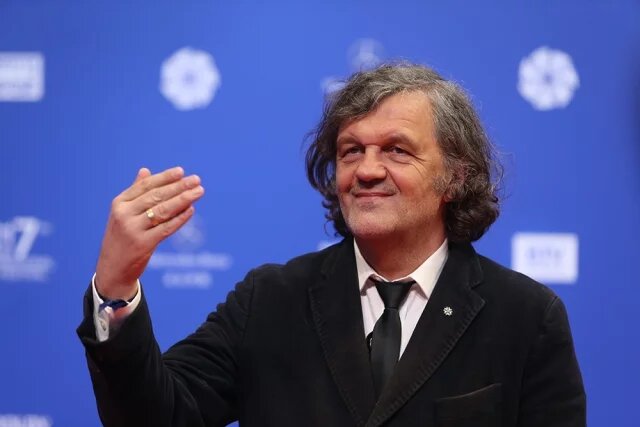    О чем повествует новый фильм знаменитого режиссера Эмира Кустурицы?