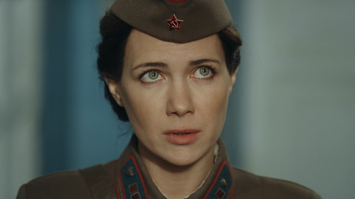 Приключения во времена Екатерины II, эпохи НЭПа и лихих девяностых, а еще – библейские параллели, турецкие берега и жизнь в хосписе.-5