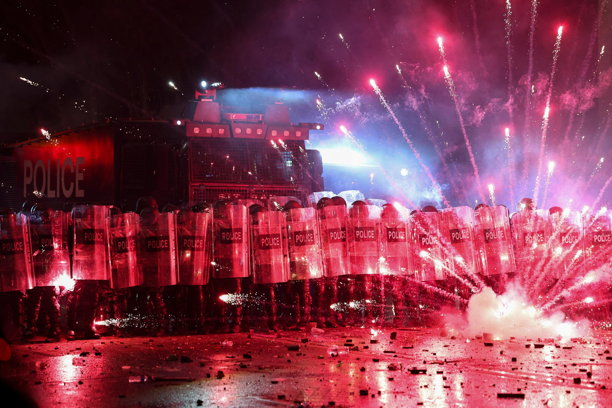 Тбилиси сегодня. Противостояние. Фото: GI