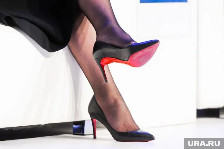 Тюменские чиновницы носят «тяжелый люкс». Фото: Вадим Ахметов © URA.RU