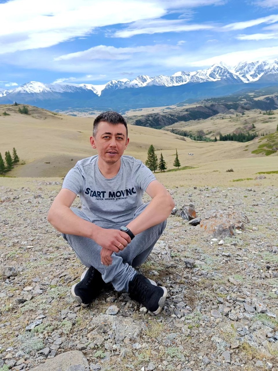 Уставший, не бритый Я на Алтае