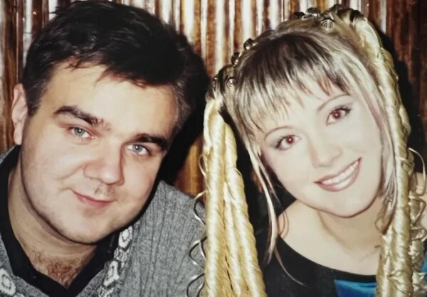 Натали и Александр познакомились в 1990 году на рок-фестивале. Обложка © Instagram (признан экстремистской организацией и запрещён на территории Российской Федерации) / natali_star74