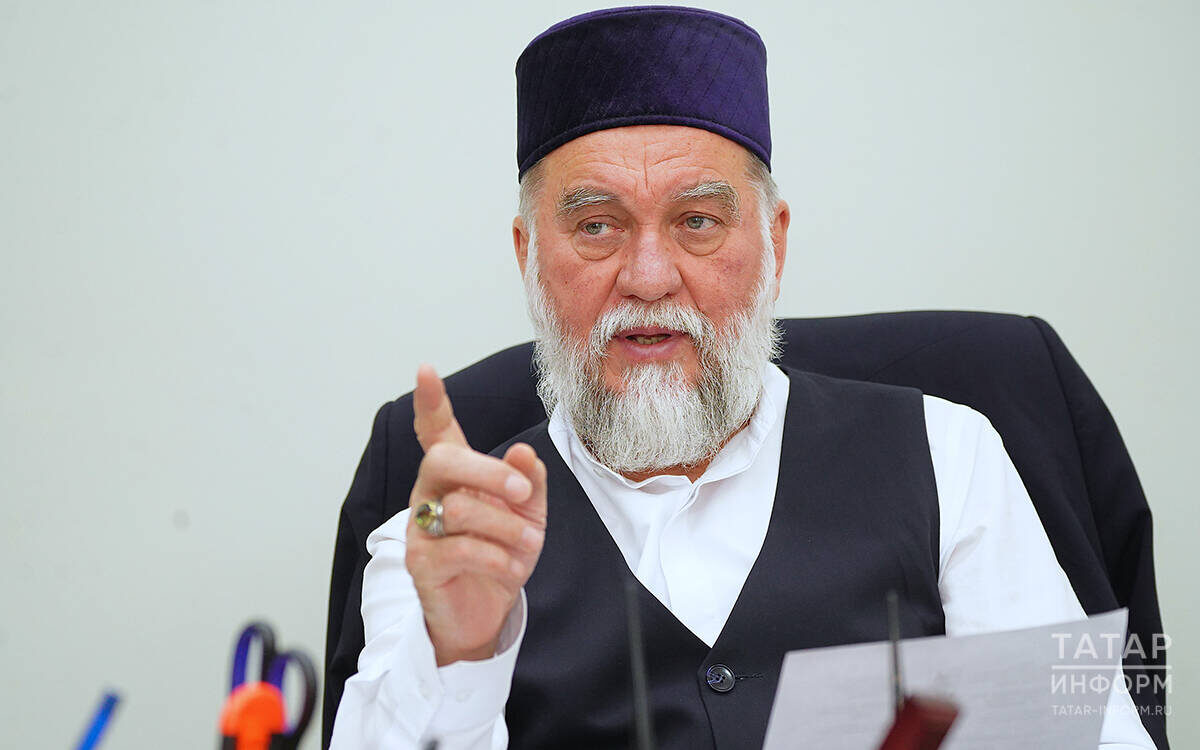 Мансур Джалялетдинов рассказал, как живут мусульмане ДНР и ЛНР и как можно поддержать бойцов. Фото: © Абдул Фархан / «Татар-информ»