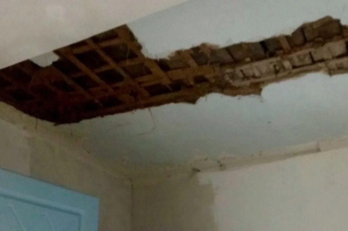    В Коркино на ребенка обрушился потолок в жилой квартире