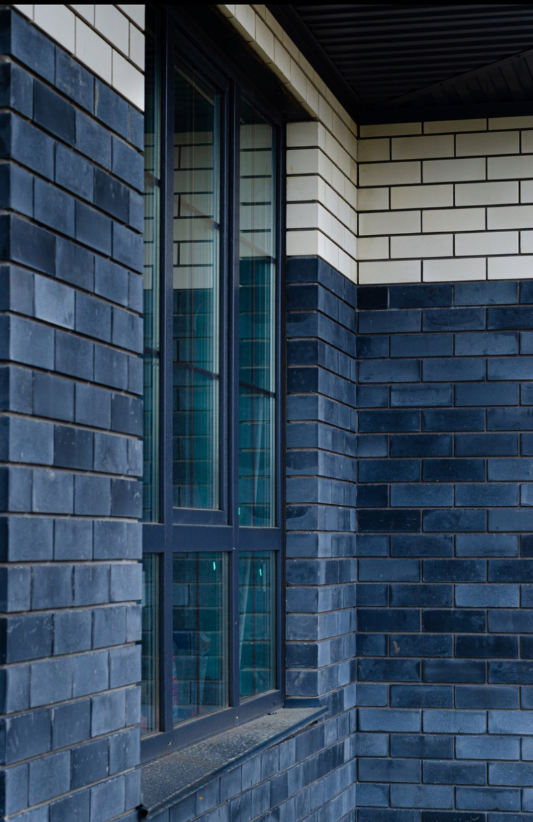 Кирпичи  кабаковские 