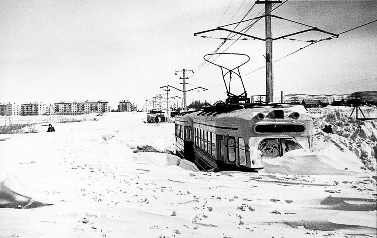 Сибирь, 1988 г Источник https://avatars.dzeninfra.ru/get-zen_doc/3300410/pub_5fe0b6e9285e983e57a3c751_5fe0d852b681cf2cace50a5e/scale_1200