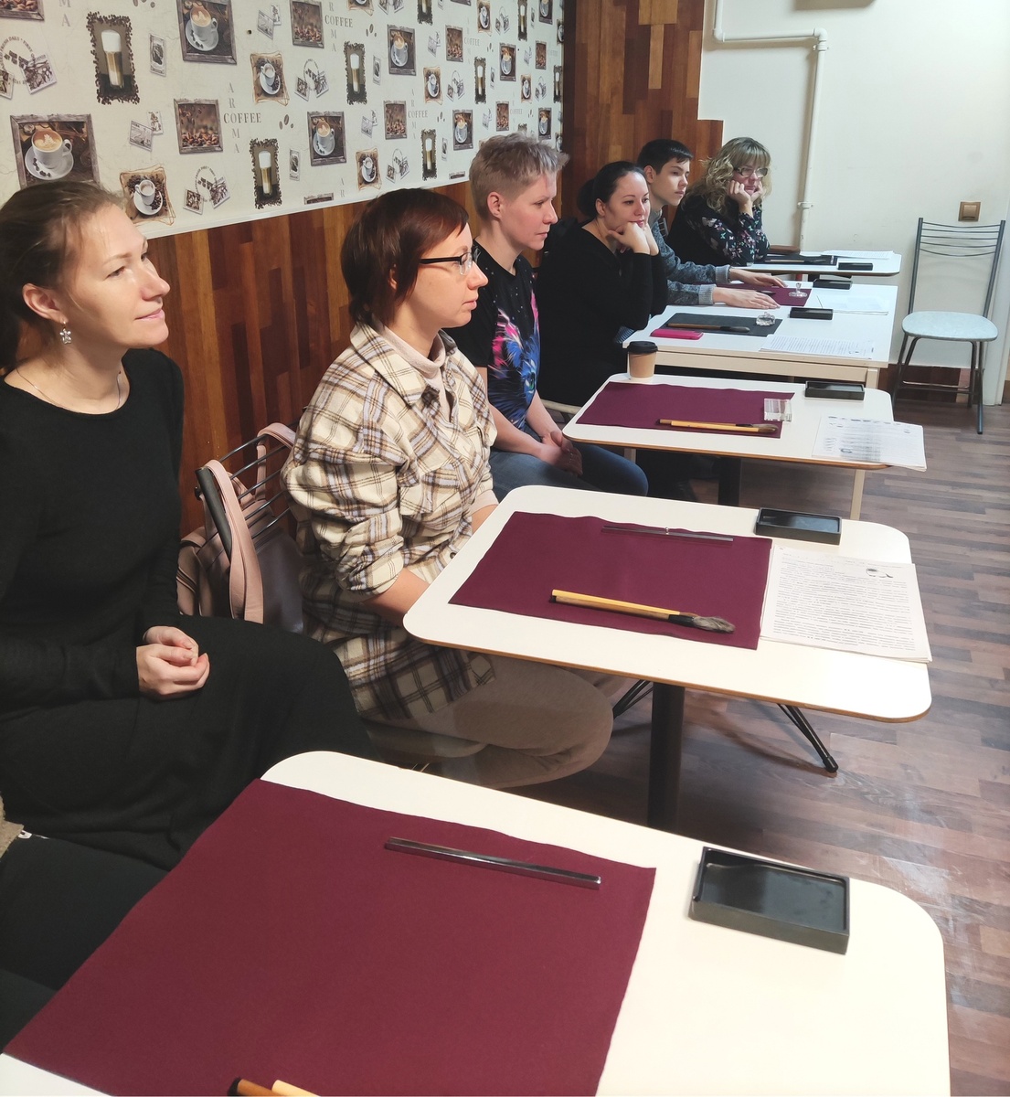 Мастер-класс по каллиграфии под руководством Аракава Ёсико, проходивший на базе нашего клуба