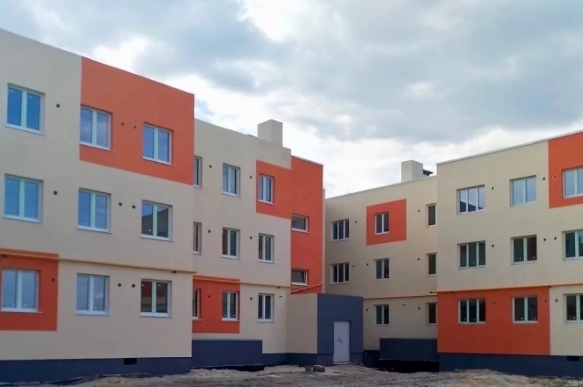    В Сенгилее построили дом для переселения 67 семей из аварийного жилья