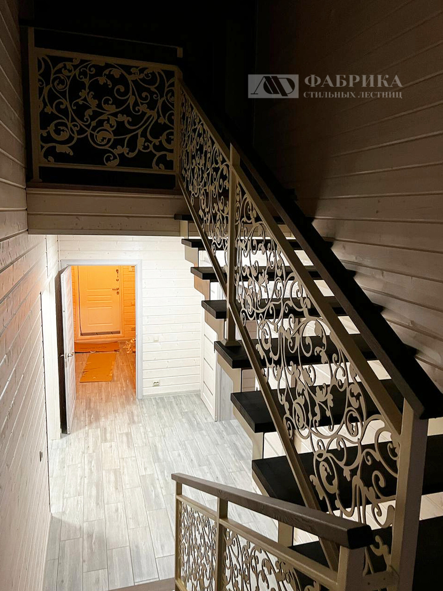Работа от Фабрики Стильных Лестниц 