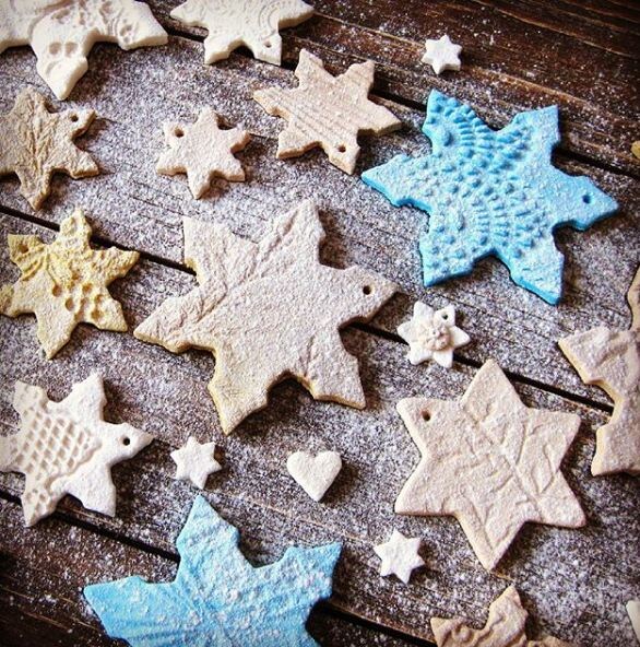    С рельефным узором    
Источник: Скриншот из видео