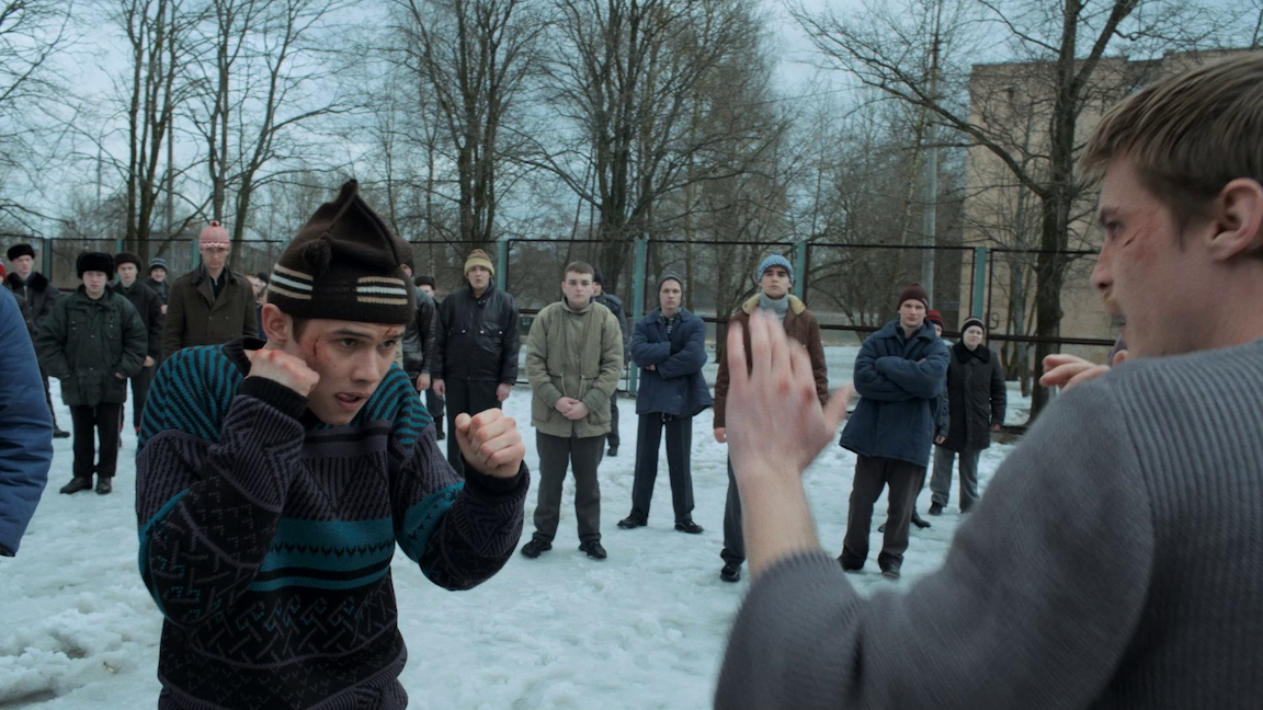 Рузиль Минекаев в сериале «Слово пацана», 6 серия 1 сезона