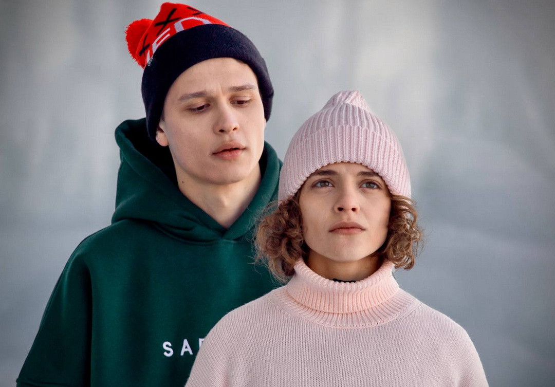 Новые герои — взрослая Надя и хоккеист Сережа