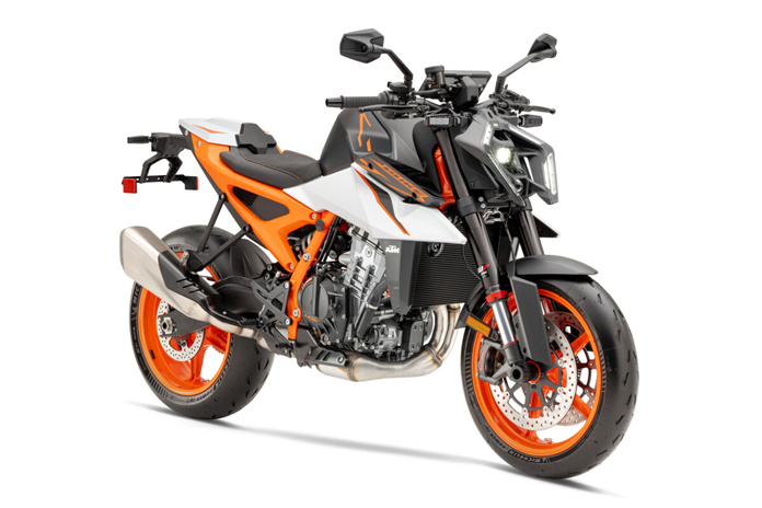 KTM super duke образца 2024 года