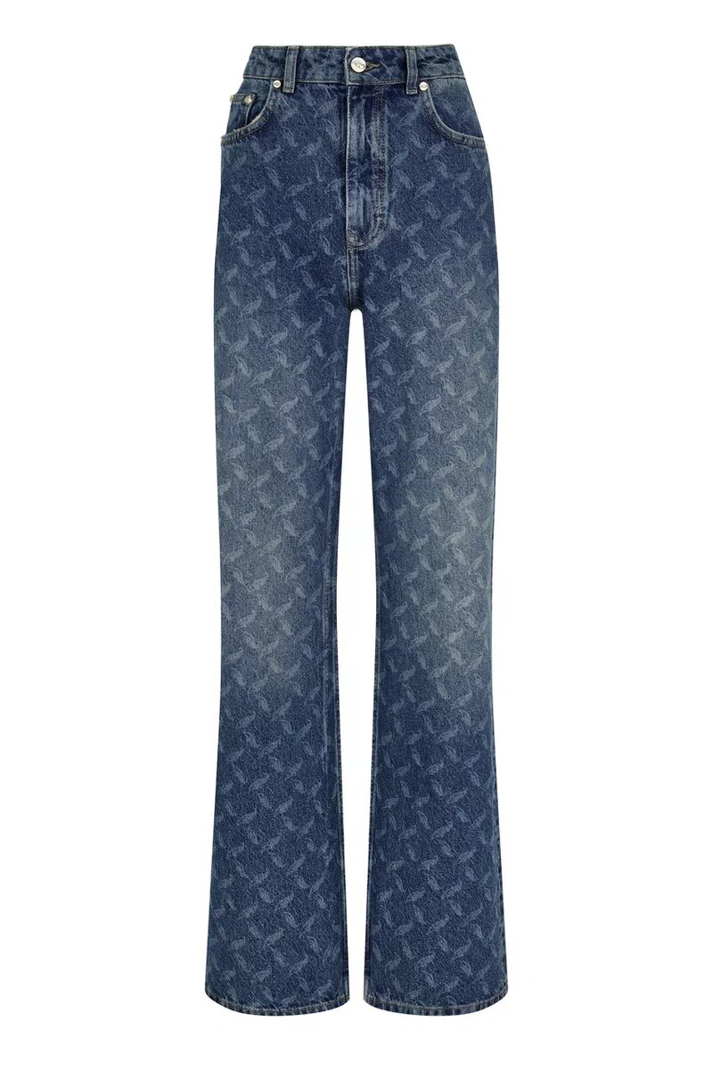    Наследие эпох: премьера бренда «Хохлома х Алена Ахмадуллина» в ГУМе (фото 4)