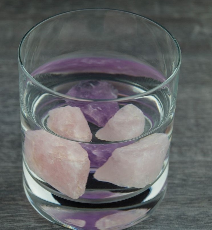 розовый кварц и аметист