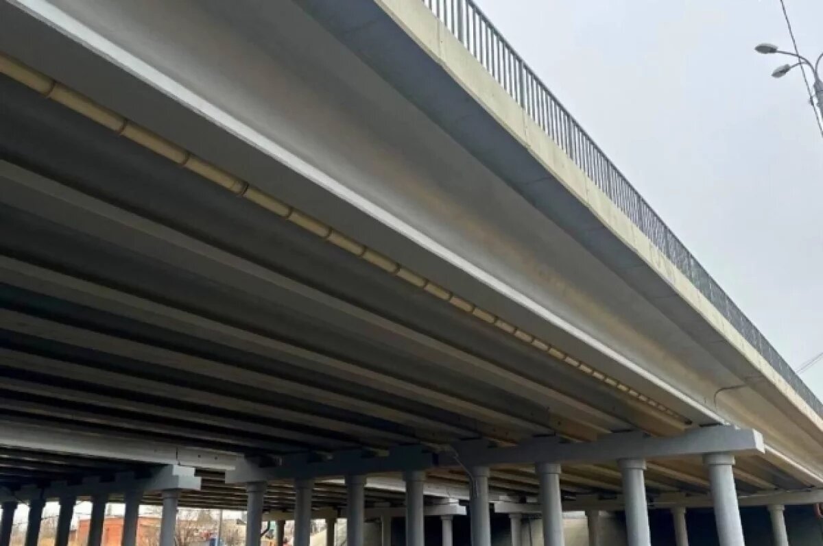    В Волгограде на III продольной завершают капремонт шестого путепровода