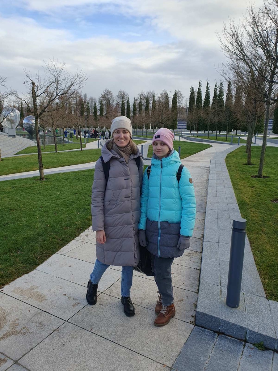 Наши довольные моськи в январе в парке Галицкого