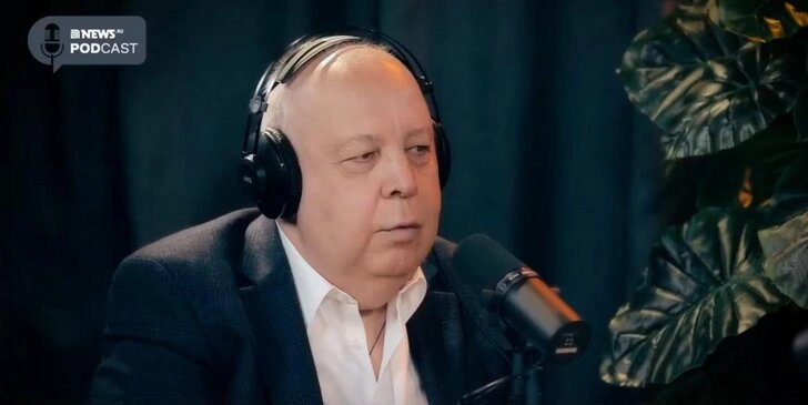 Год назад врач рассказывал о борьбе с раком