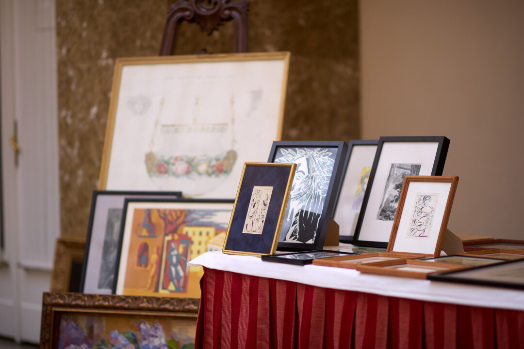 Рис. 3. «Astoria Vintage & Home Market». Рисунок взят из открытого источника Яндекс. Картинки