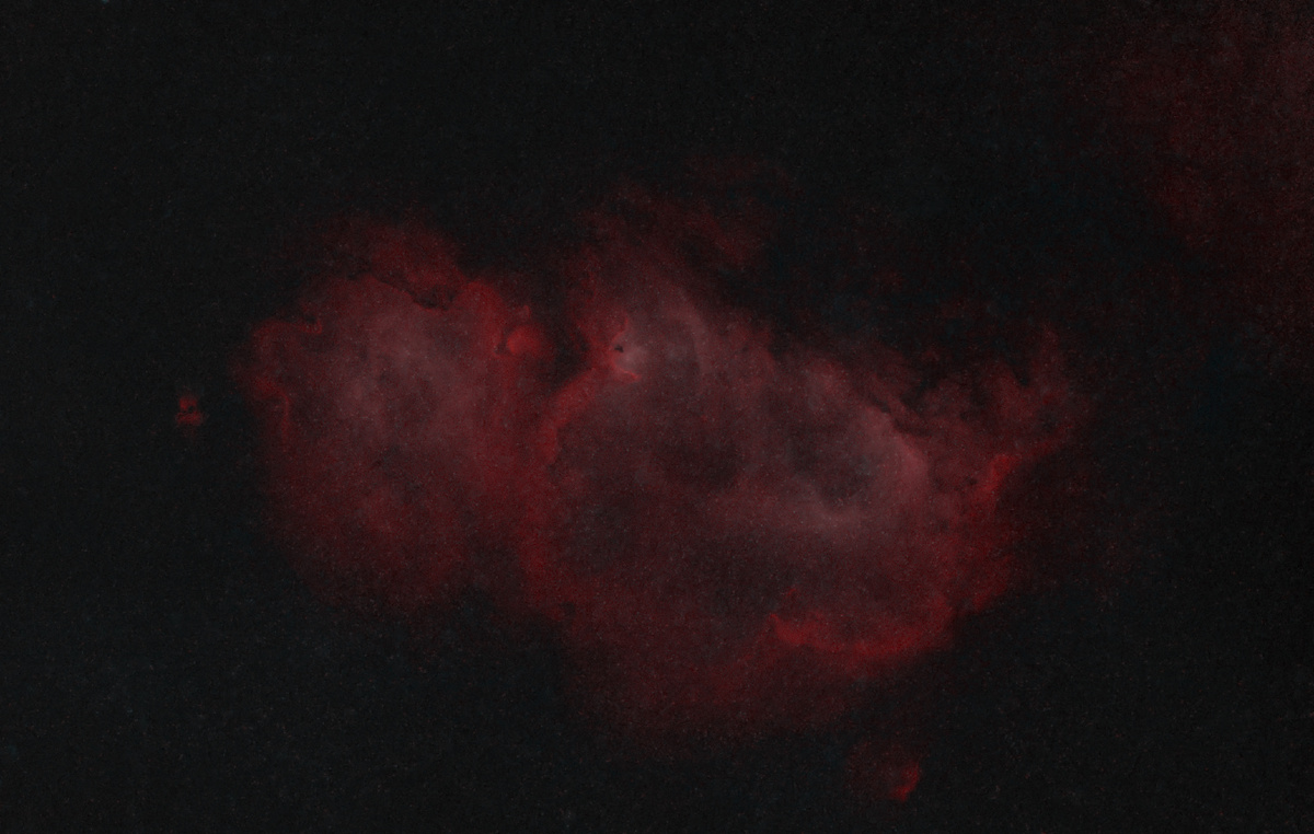 Туманность IC1848 без звёзд. Звёзды удалены в программе Фотошоп.