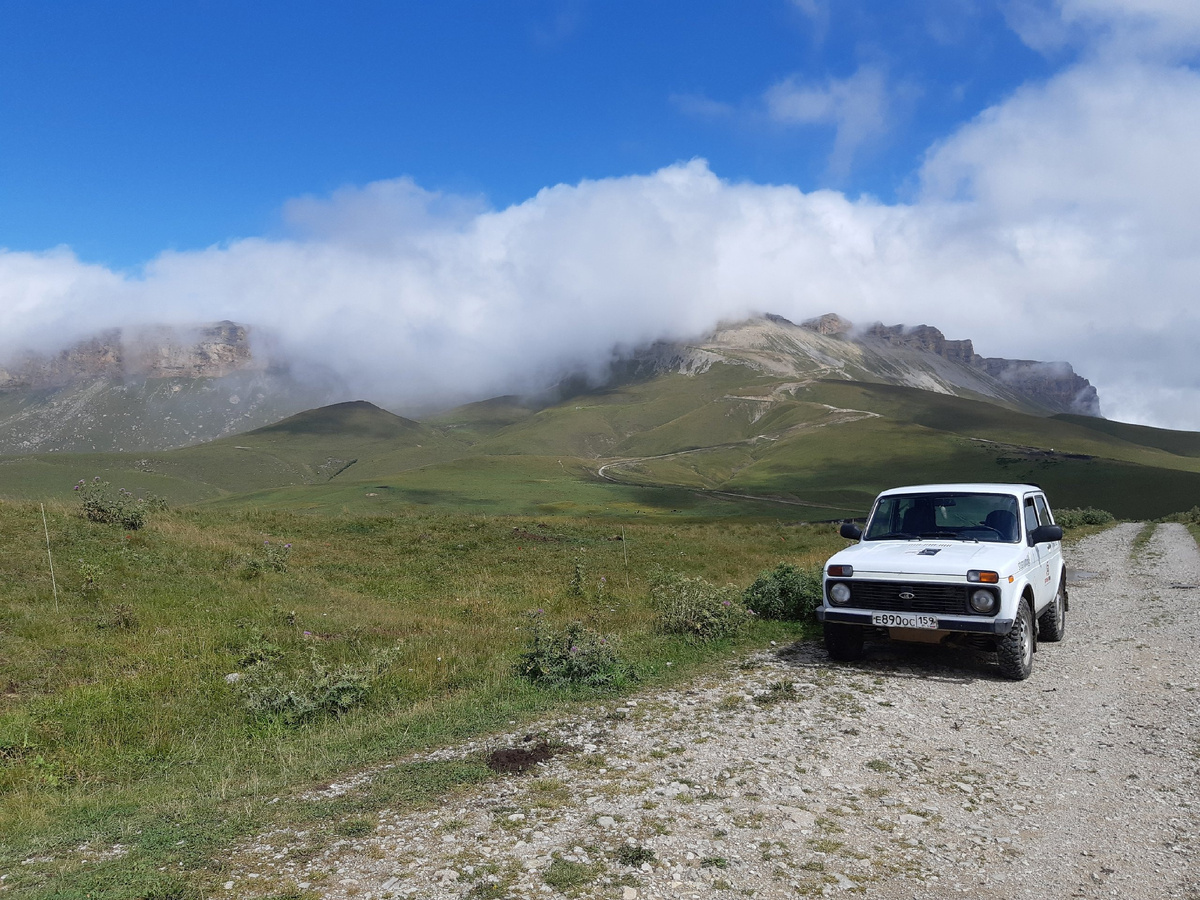 Дорога с плато Канжол на Джиллы-Суу