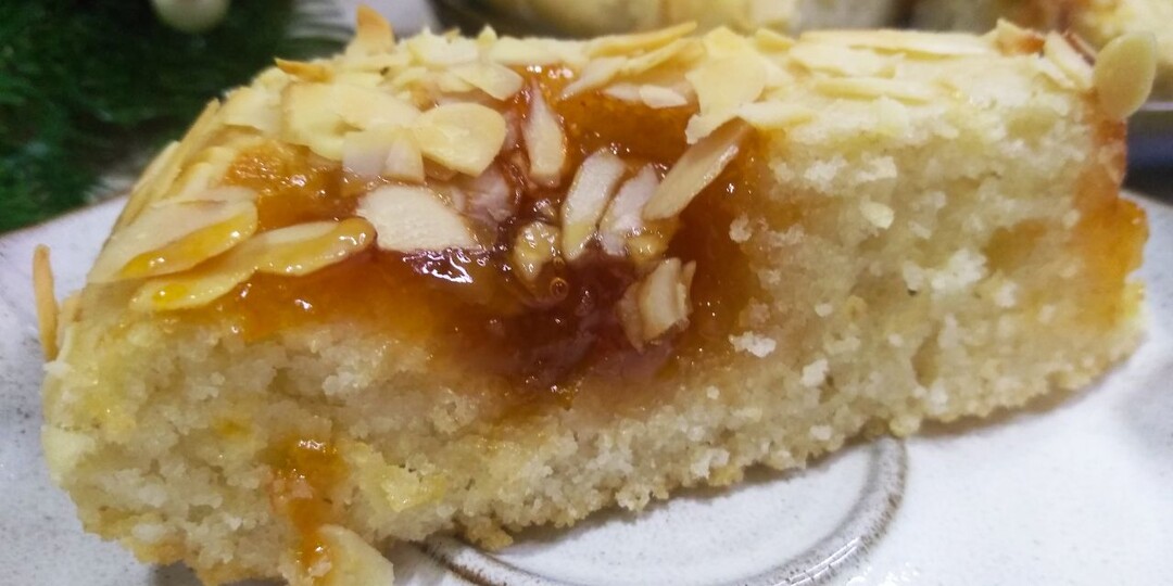 Беру манку и заливаю тёплой водой, а дальше ... ПОСТНЫЙ МАННИК к чаю готов✨✨✨