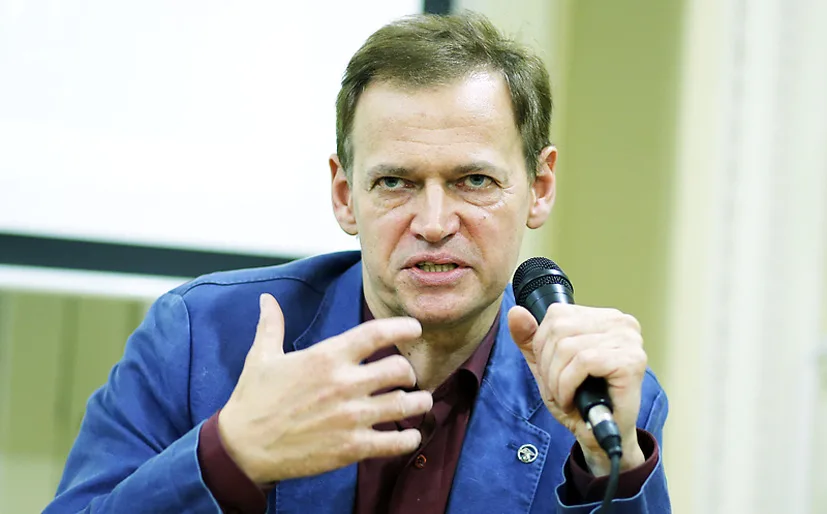 Андрей Кивинов