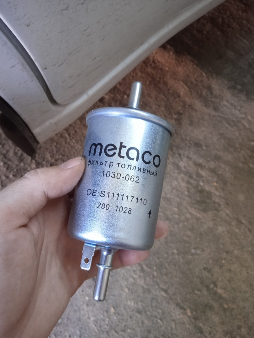 Запчасти на фото: 1030062, S111117110