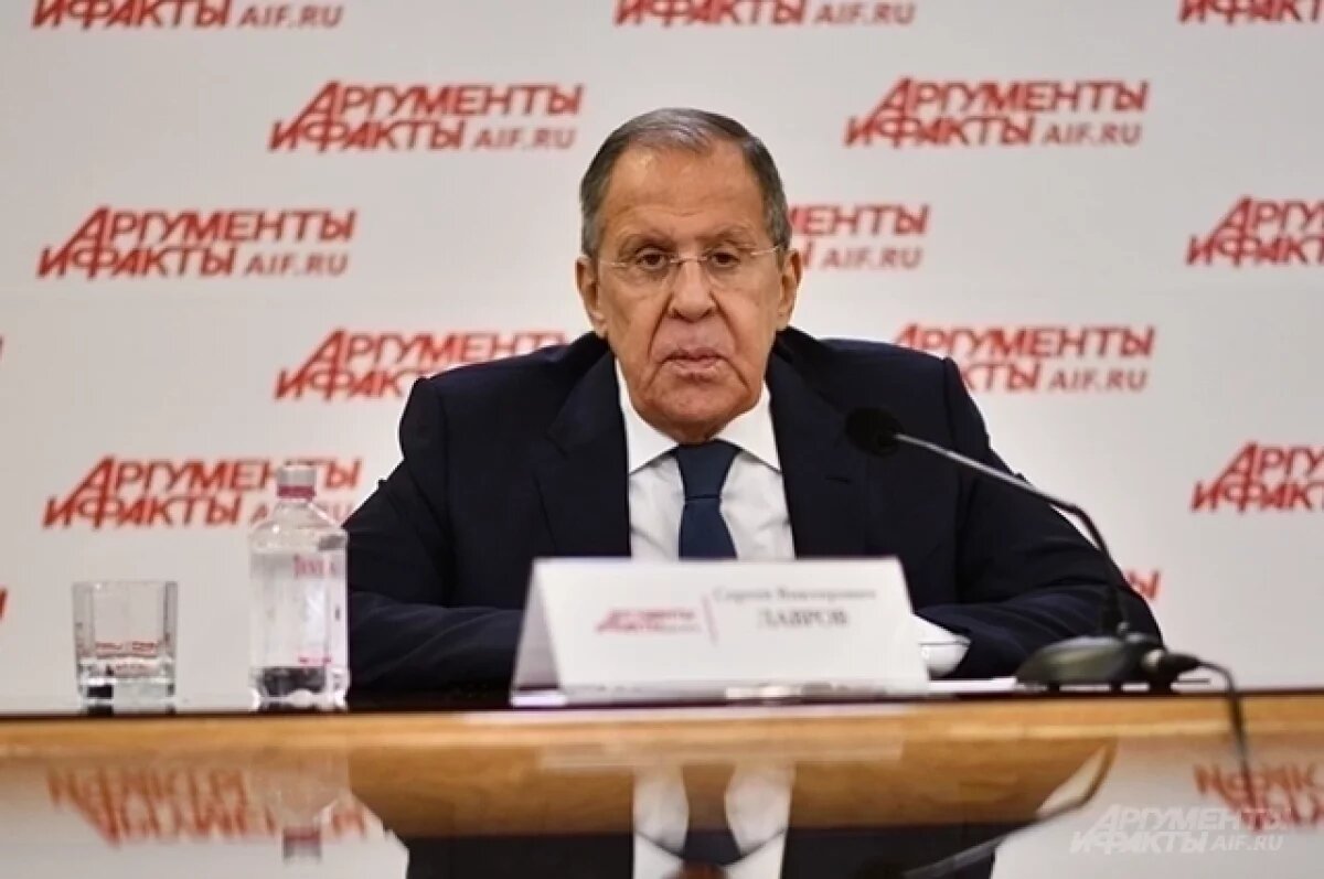    Лавров прибыл на Мальту, где примет участие в ежегодном совещании глав МИД