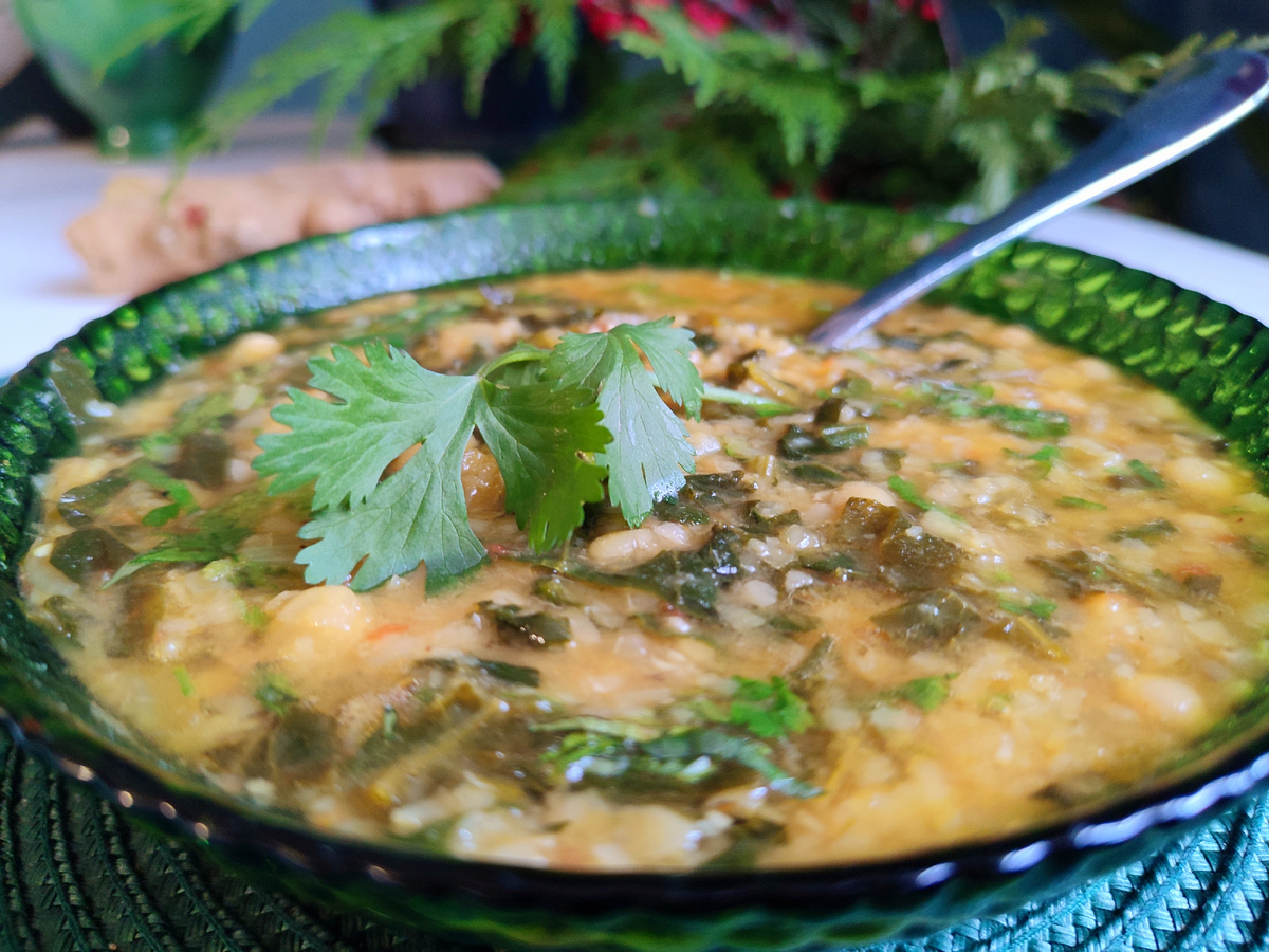 Суп получился очень вкусный, я думаю он войдёт в нашу золотую коллекцию рецептов без мяса. 