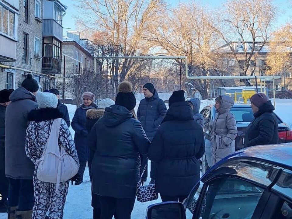   Собрание с жильцами микрорайона Поток в Барнауле. Источник: Barnaul.org