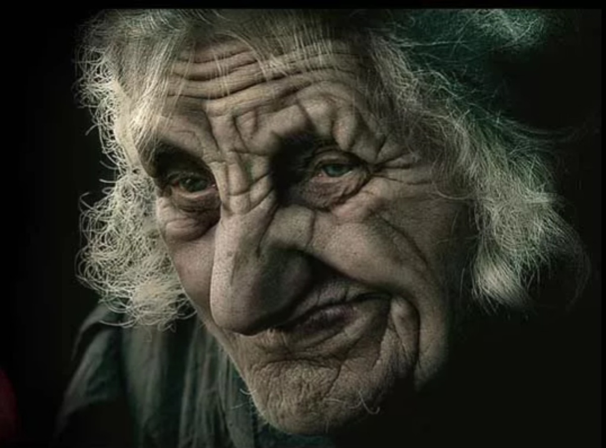 Старая карга это. Баба-яга страшная баба-яга страшная. Старая карга это. Баба-яга страшная баба-яга страшная. Старая карга это.