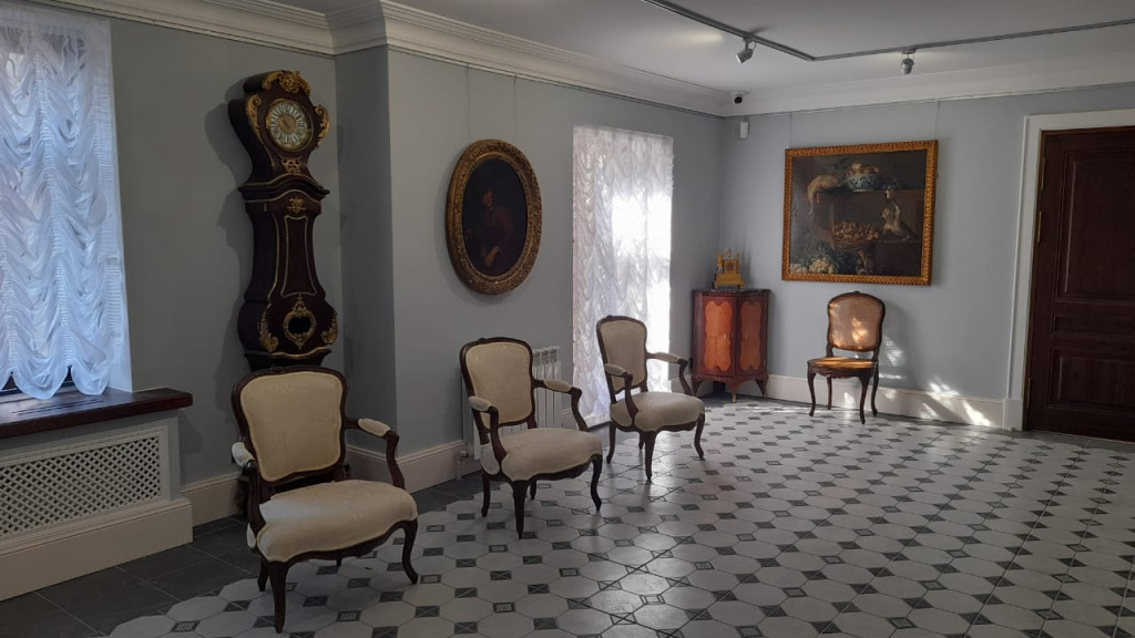 Зал канцлера графа Николая Румянцева в Музее частных коллекций в Доме Александрова