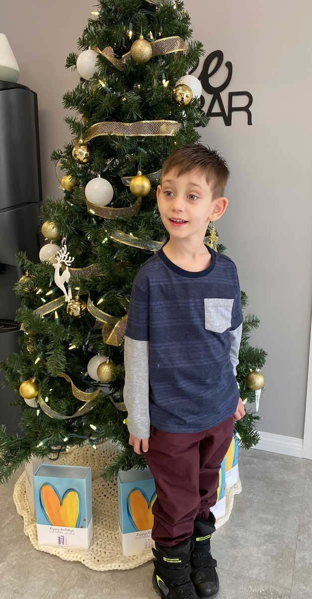 Сегодня телефон мне выдал фото. Очень понравилось. Это ровно три года назад