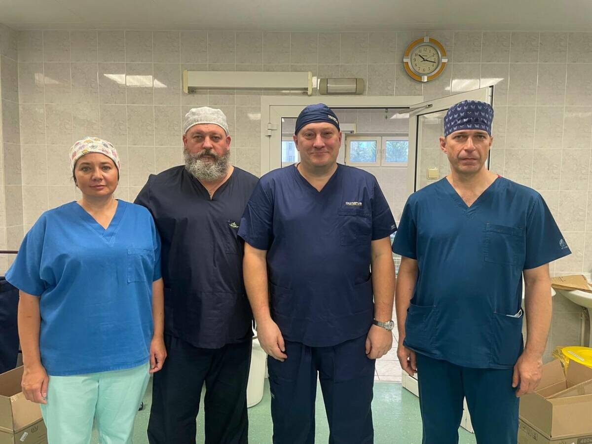 ​«У нас завязалась дружба, и уже с октября 2022 года донецкие врачи стали приезжать к нам на стажировку в РКБ». Фото: из личного архива Михаила Бурмистрова