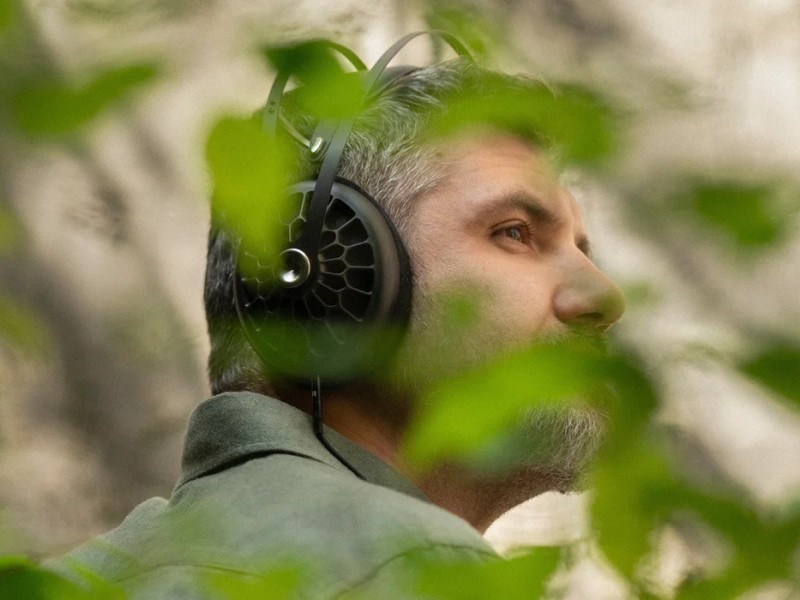    Meze Audio выпустила недорогие аудиофильские наушники открытого типа