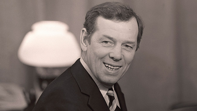 Георгий Жжёнов