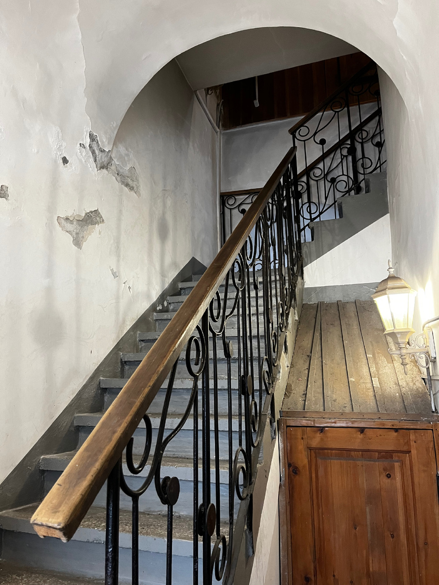 Лестница, ведущая в башню