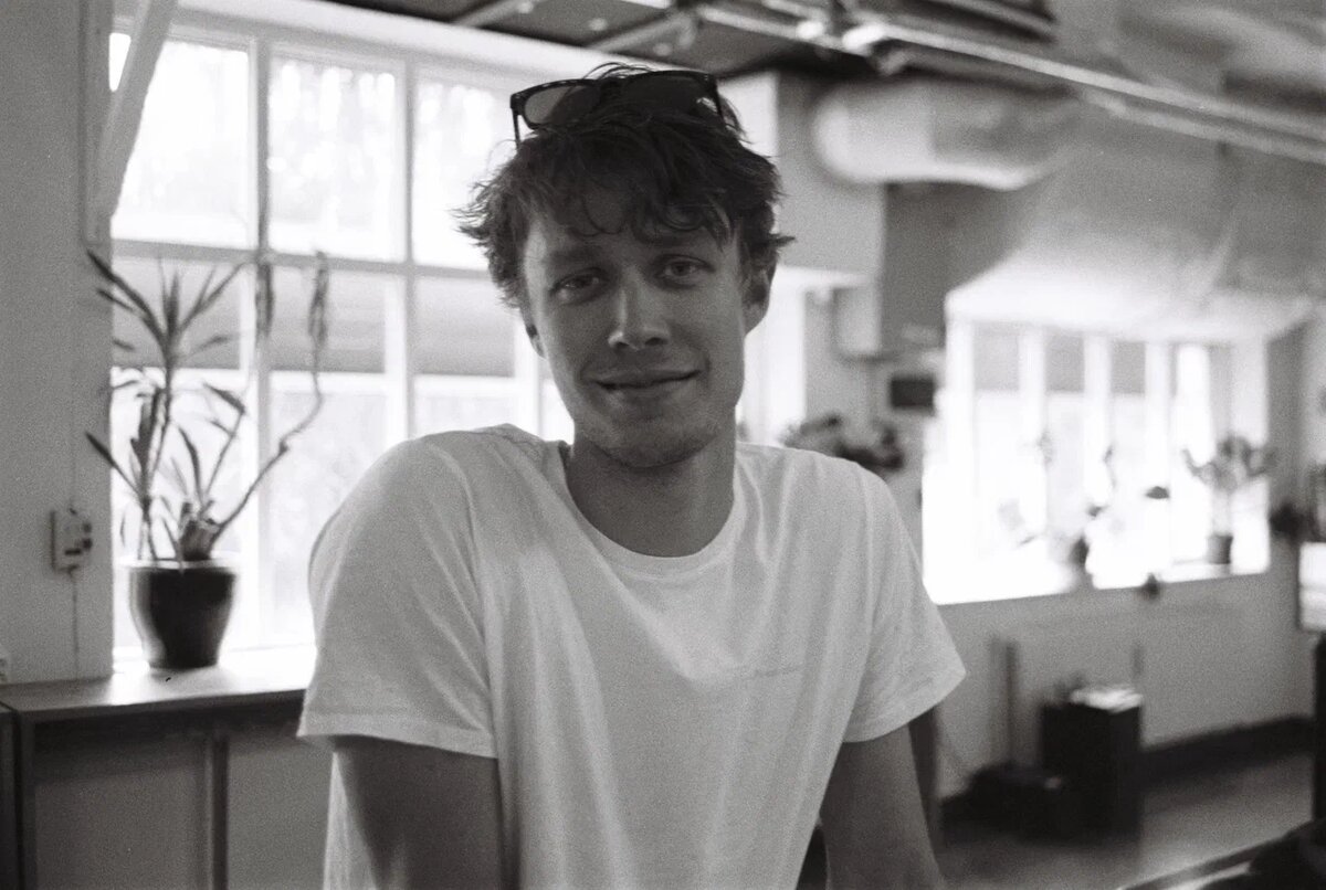    «Арман»: 5 причин посмотреть лучший дебют Каннского кинофестиваля — 2024, снятый внуком Бергмана (фото 2)