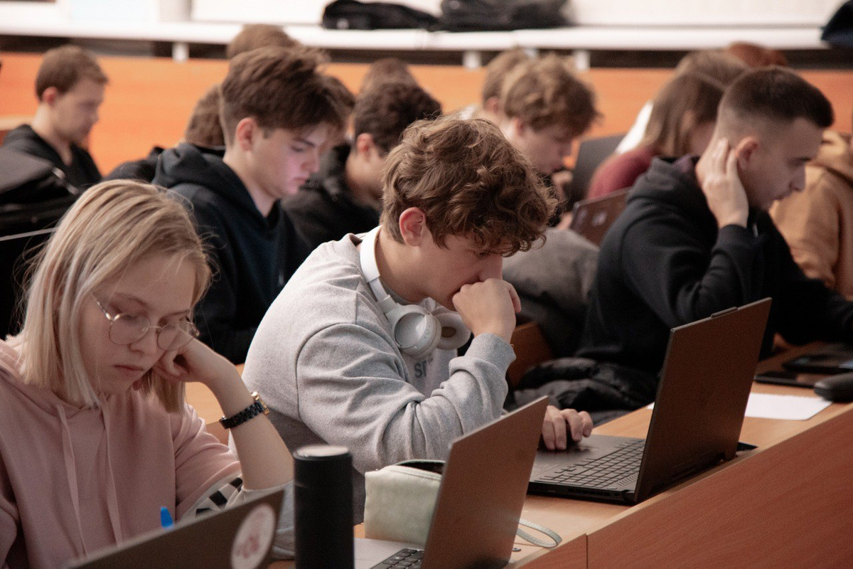                                                   Тренировка по алгоритмам
        