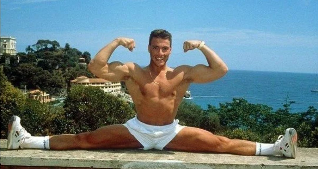 Актёр в молодости.