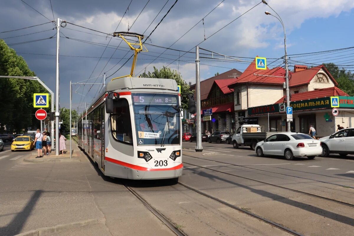    Краснодарцам объяснили, почему не пускают трамвай с разворотом на Солнечной