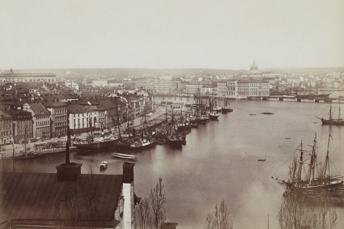 Городской канал Стокгольма, 1920-е годы. фото из rg.ru