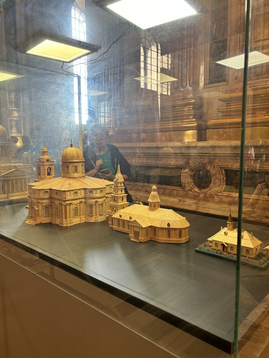 Макет собора из липы, в масштабе 1:166. Создание заняло 9 лет и было завершено в 1846 году.