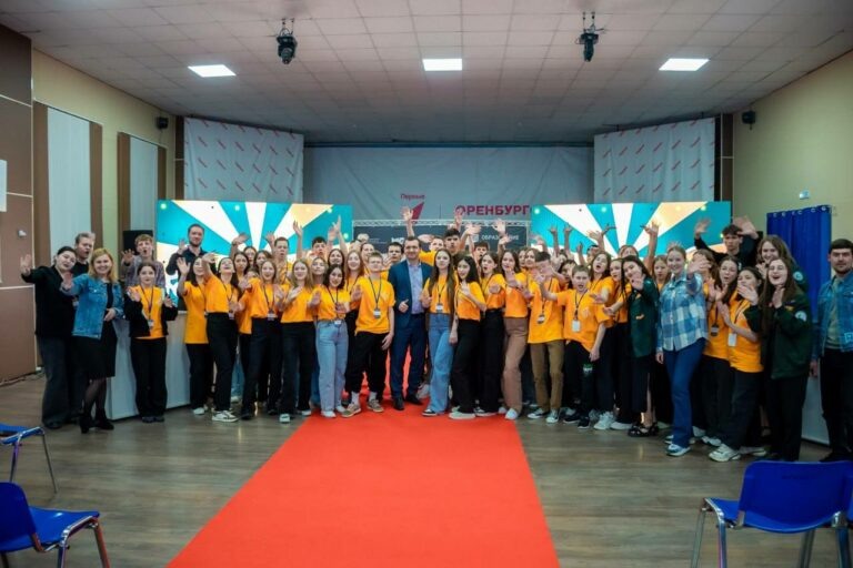    Денис Паслер: В Оренбуржье на платформе добро.рф зарегистрировано более 90 тысяч волонтеров Кристина Просвиркина