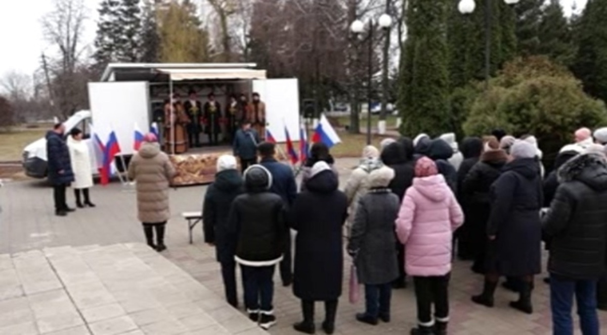    В Курской области у Солнцевского районного Дома культуры появился автоклуб