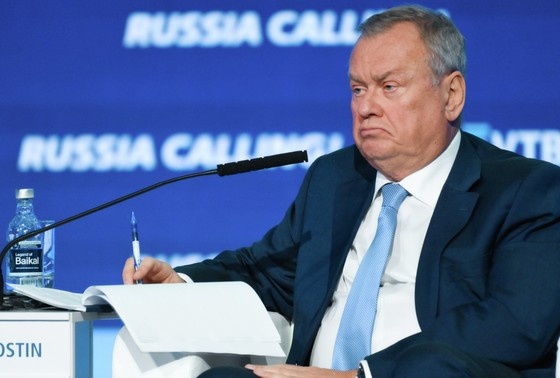    Андрей Костин